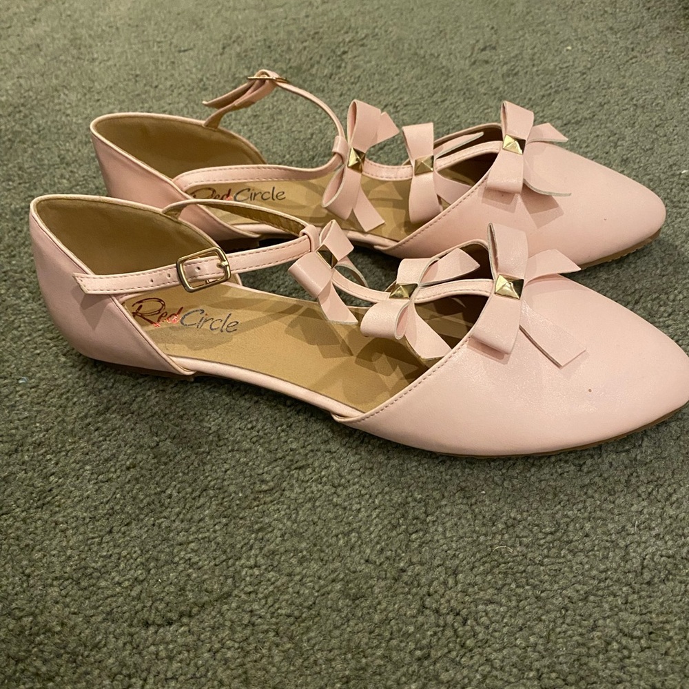 Red Circle Footwear Bow adorned ballet pink strappy flats